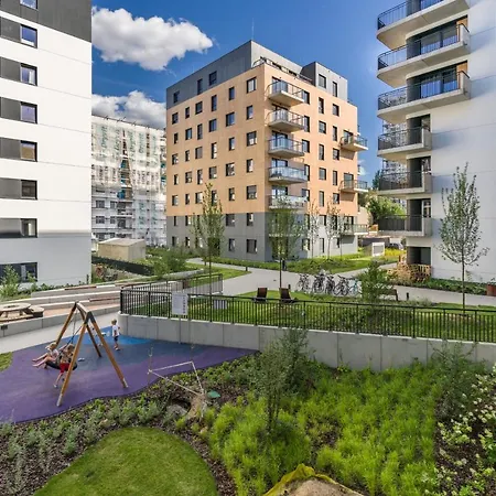 Stylish Apartment With Balcony Poznan By Renters 아파트
