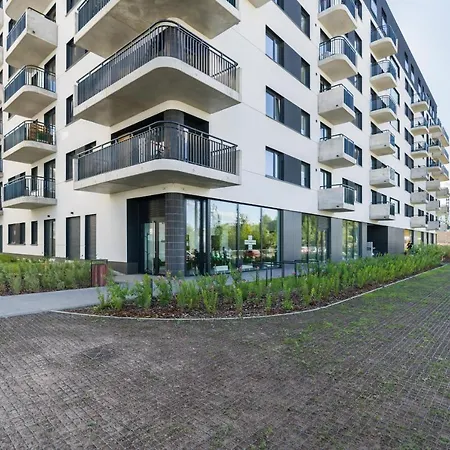 Apartament Stylish Apartment with Balcony Poznań by Renters